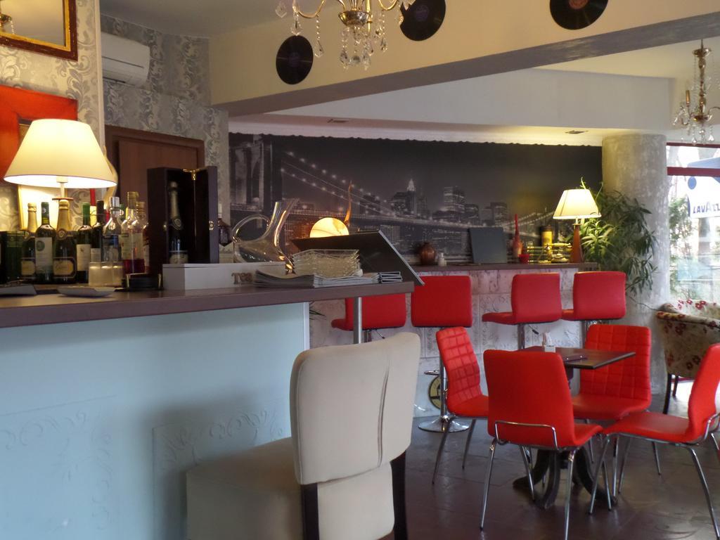 Hotel Ss Residence Unirii Bükreş Dış mekan fotoğraf